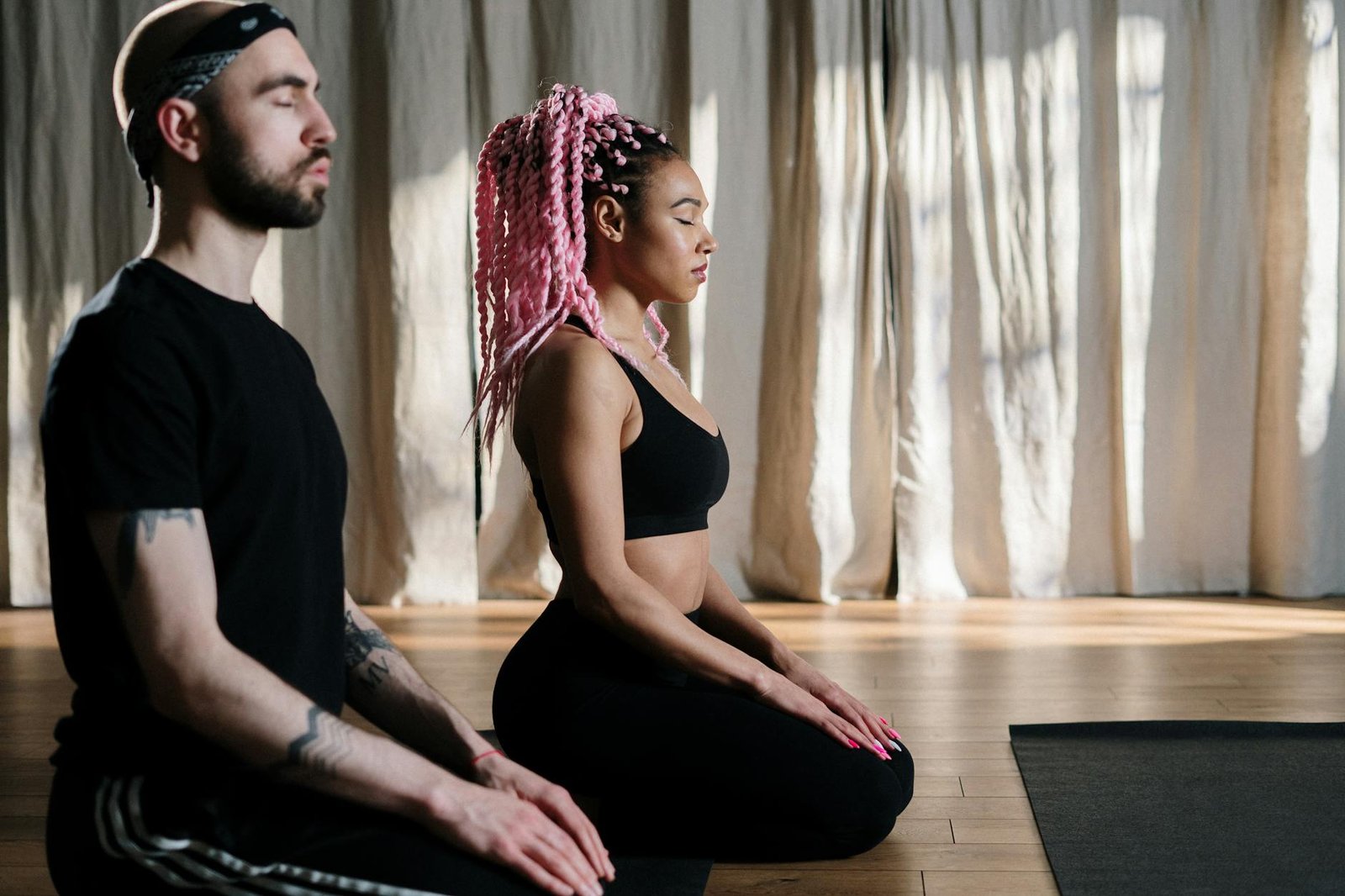 Vajrāsana ki vidhi, lābha aur sāvadhāniyan